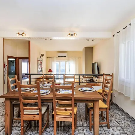 בית נופש Senyera By Interhome